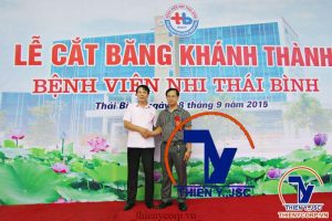 Tham dự lễ khánh thành Bệnh viện Nhi Thái Bình
